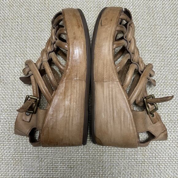 $260 Free People A.S. 98 Sandals Tan Strappy Ankle Sz 37 Comfy Wedge Beige - Picture 3 of 16